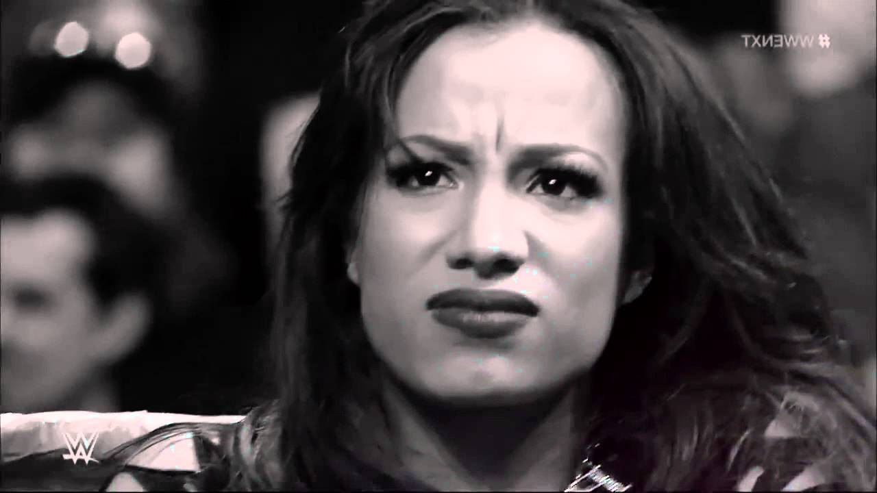 sasha banks & dean ambrose ✖ bleeding love