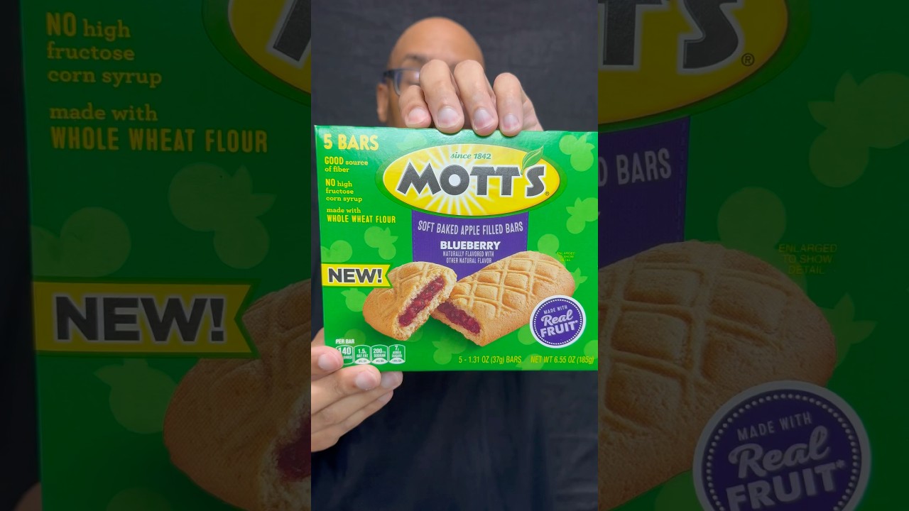 🫐 Blueberry Mott's Soft Baked Apple Filled Bars 🍎 #blueberry #snacks #baked #apple #fruit Olympia