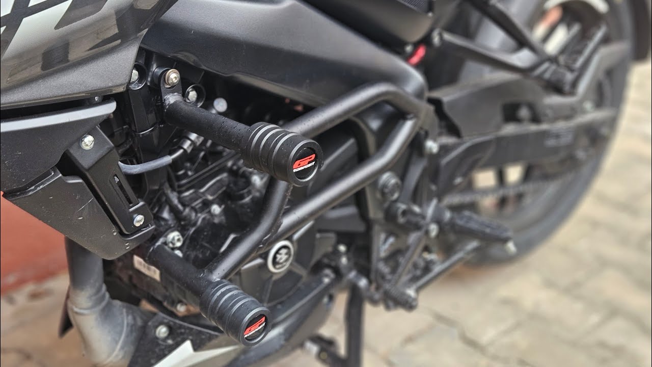 Bajaj NS 200 GP Kompozit Koruma Demiri Montajı.