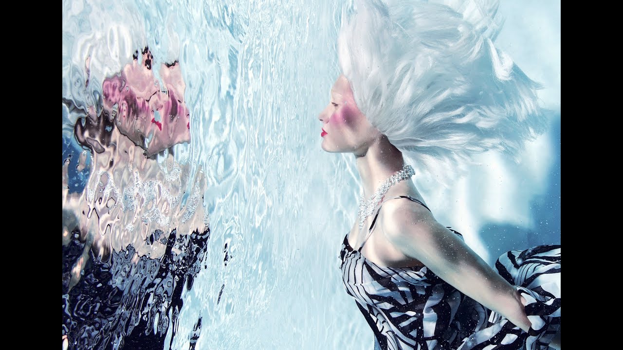 Art On Screen - presents - Underwater Photography by Susanne Stemmer...