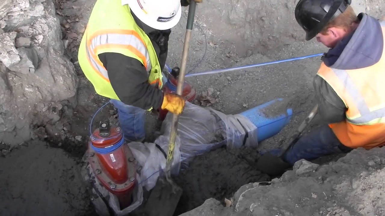 Dietrich Idaho Water Project 11-08-2013 Lay Pipe, Pour Concrete Thrust Blocks