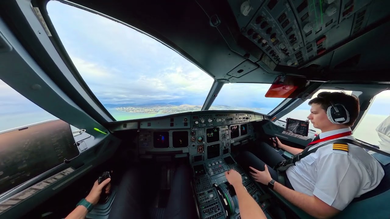 Airbus A321 Cockpit GA OR LANDING at Sochi URSS from Moscow UUDD | Pilot's POV with Captain Donatas