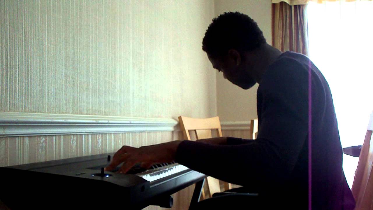 Kanye West - Black Skinhead Piano Cover