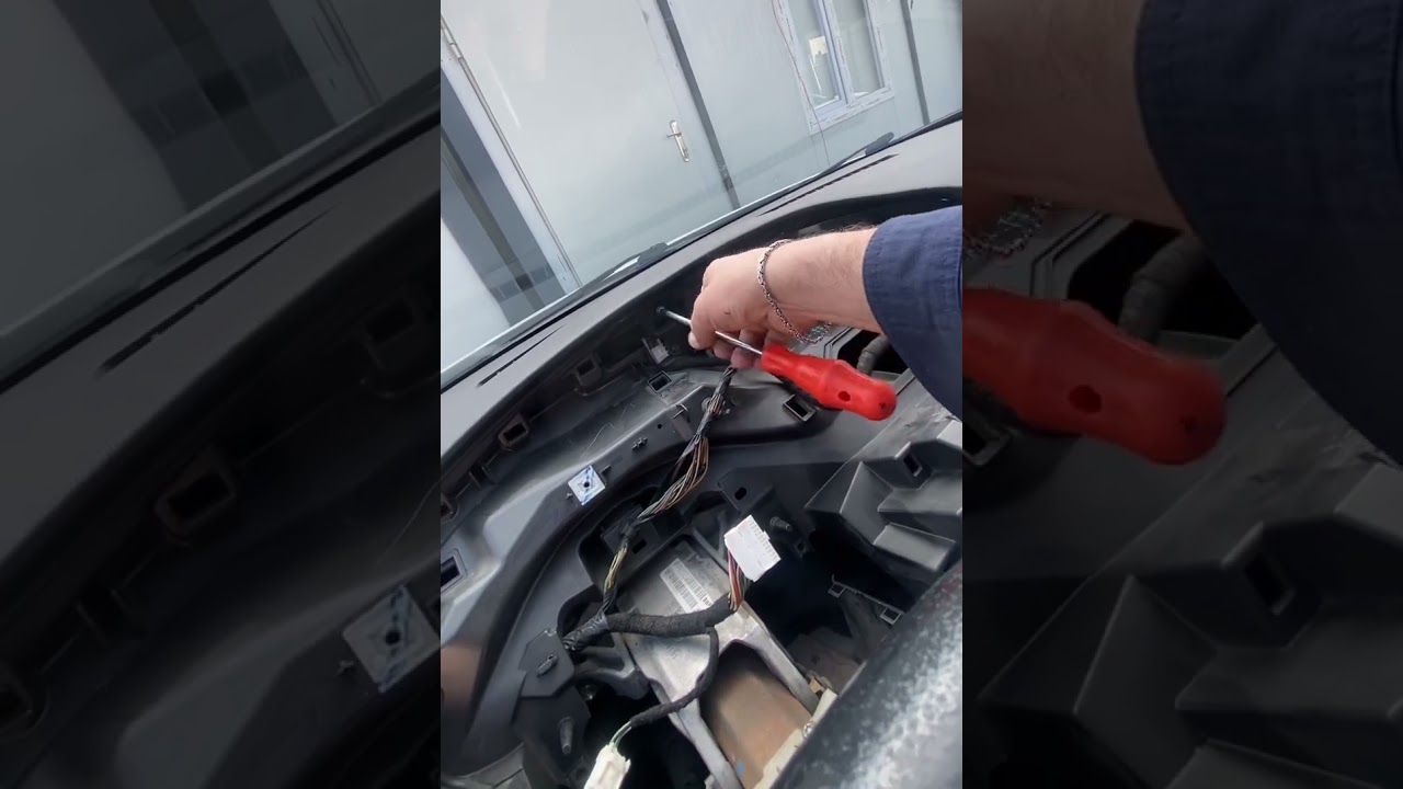 Mazda 3 2011 göğüs hata giderme