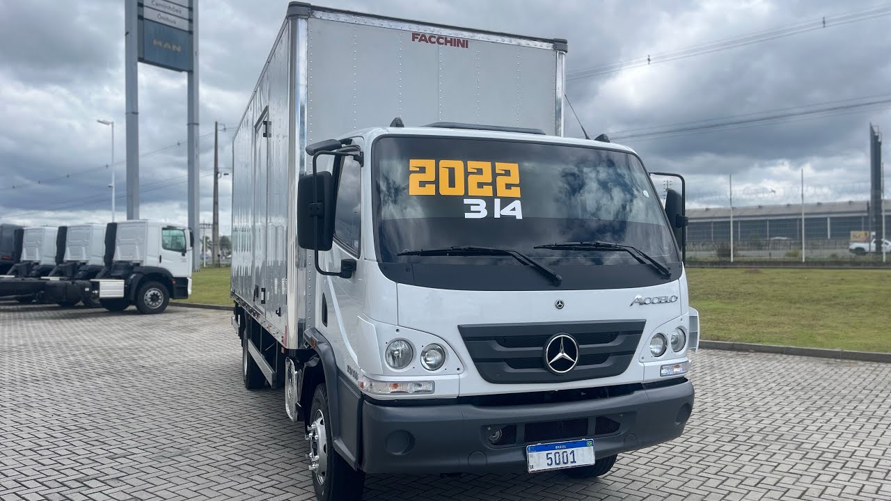 MB Accelo 1016 ano 2022/22 - R$