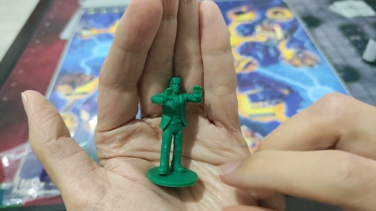 Hablando del juego Horrified: Universal Monsters (si, es un unboxing más)