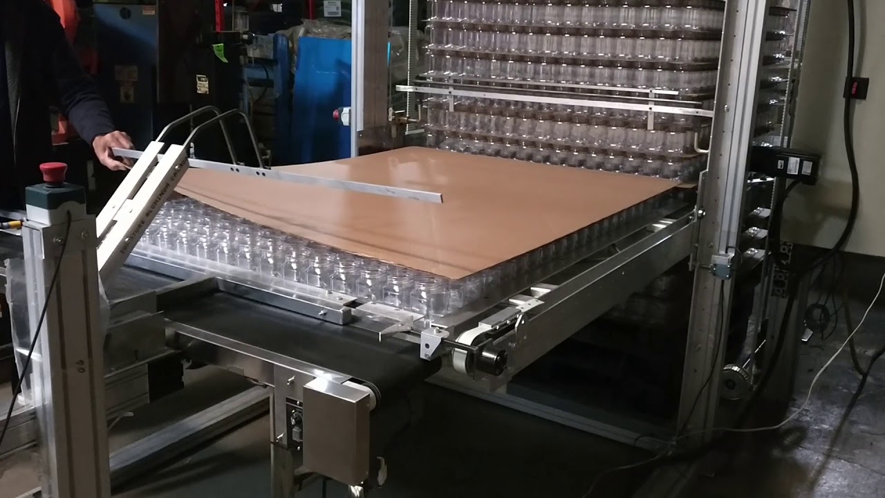 Automatic Plastic Bottle Palletizer - Markas Inc. (Canada)