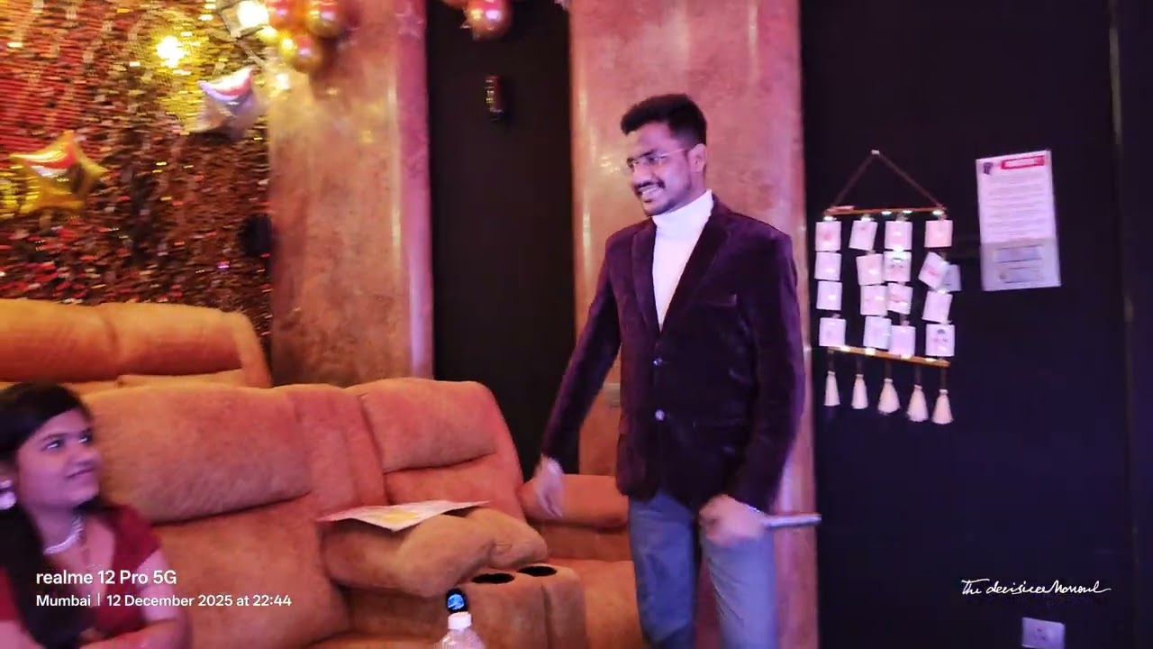 Bas Ek Sanam Chahiye 