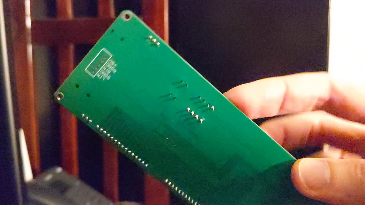 Disabling the clock on an AK2515 VFD spectrum analyzer