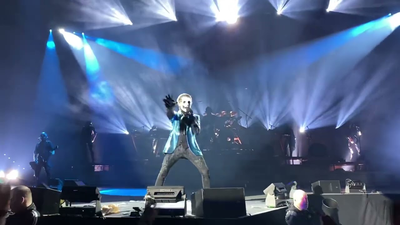 Ghost - Enter Sandman (Live Prague 2022)