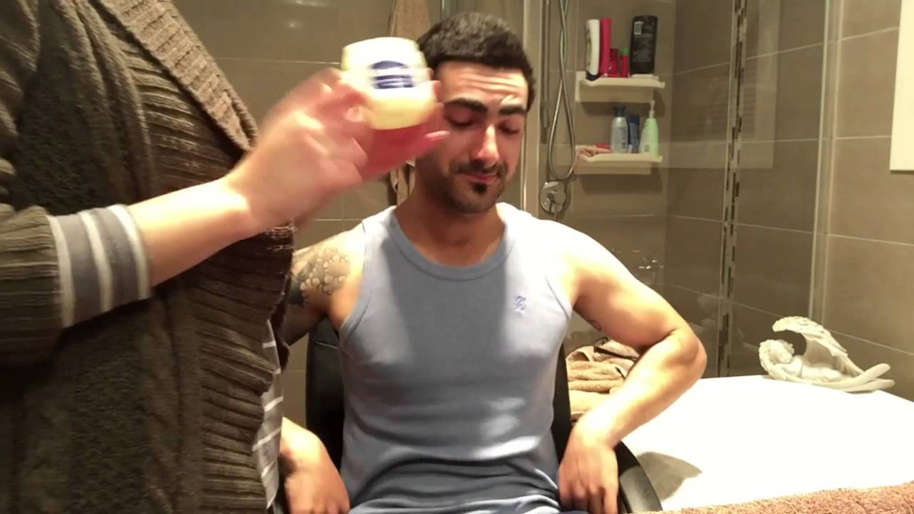 Making a Face Mould With Plaster Bandage