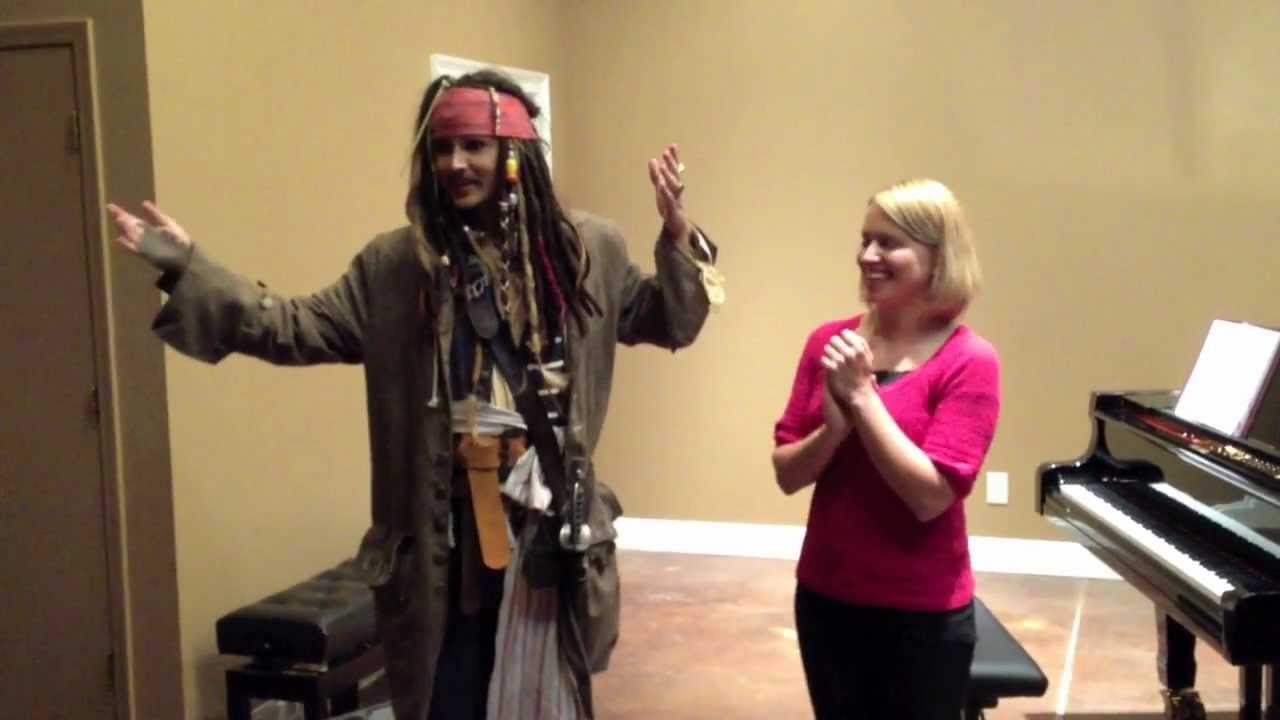 Pirates of the Caribbean - Piano Solo with Impersonator