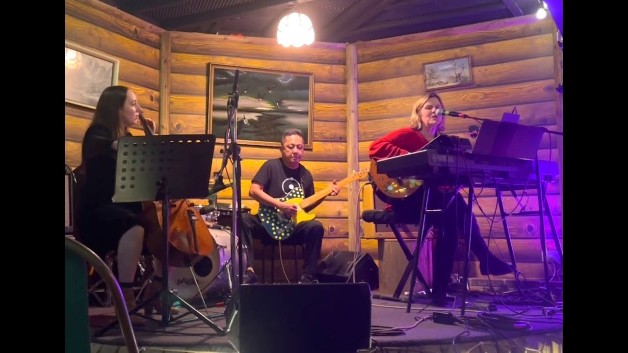 Singer Songwriter Sally Cooper 2025 Showreel