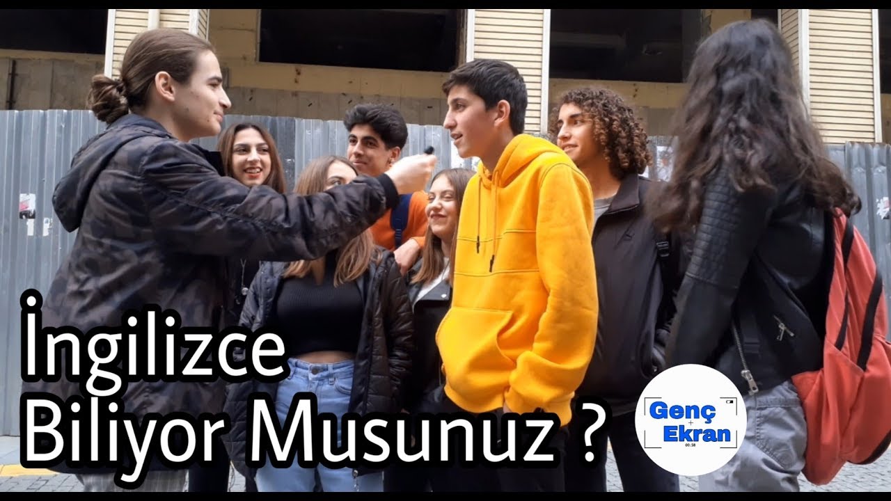 İngilizce Biliyor Musunuz ? - Sokak Röportajı  (Sarı Mikrofona Denk Geldik)