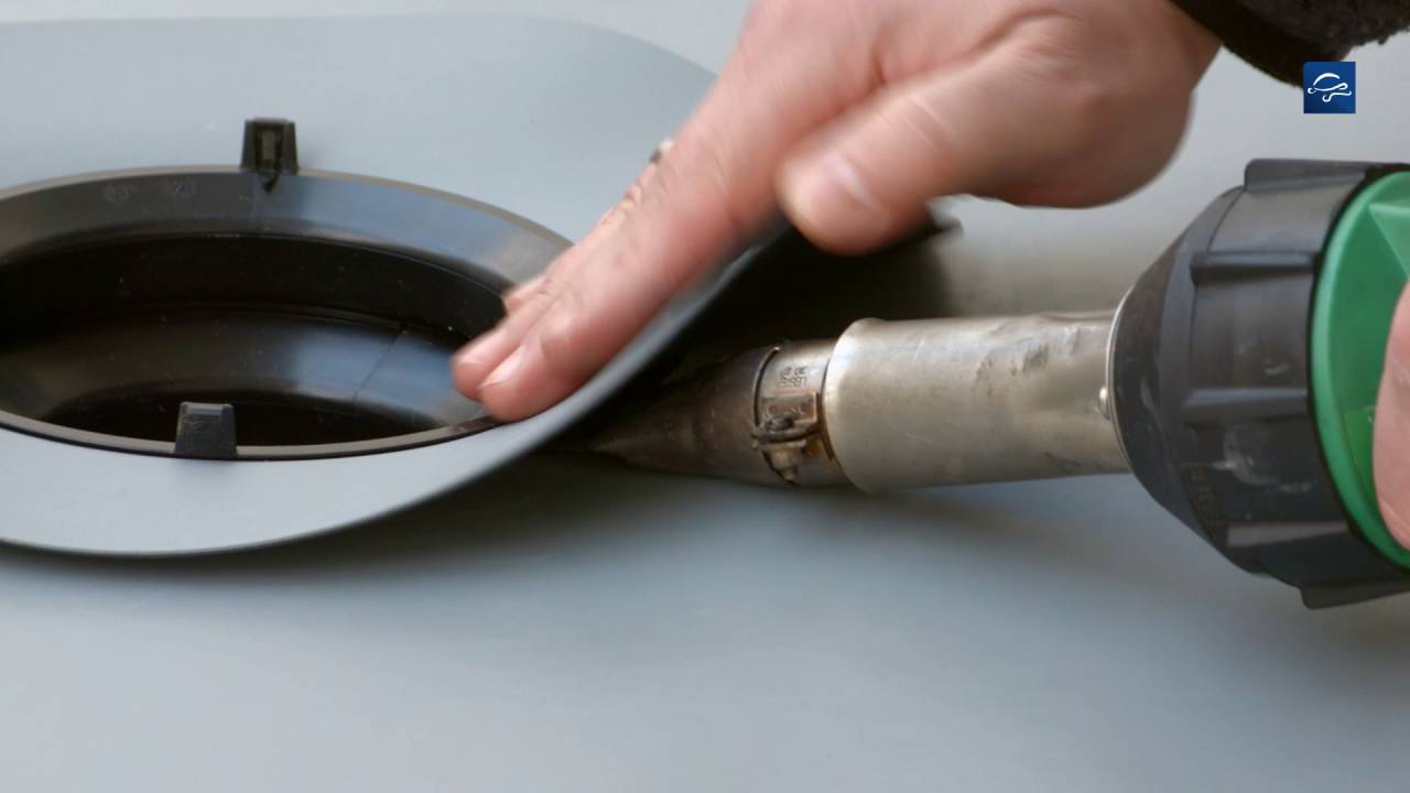 Einbau von Flachdachentwässerungssystemen bei Dachbahnen vom Typ Rhepanol hfk