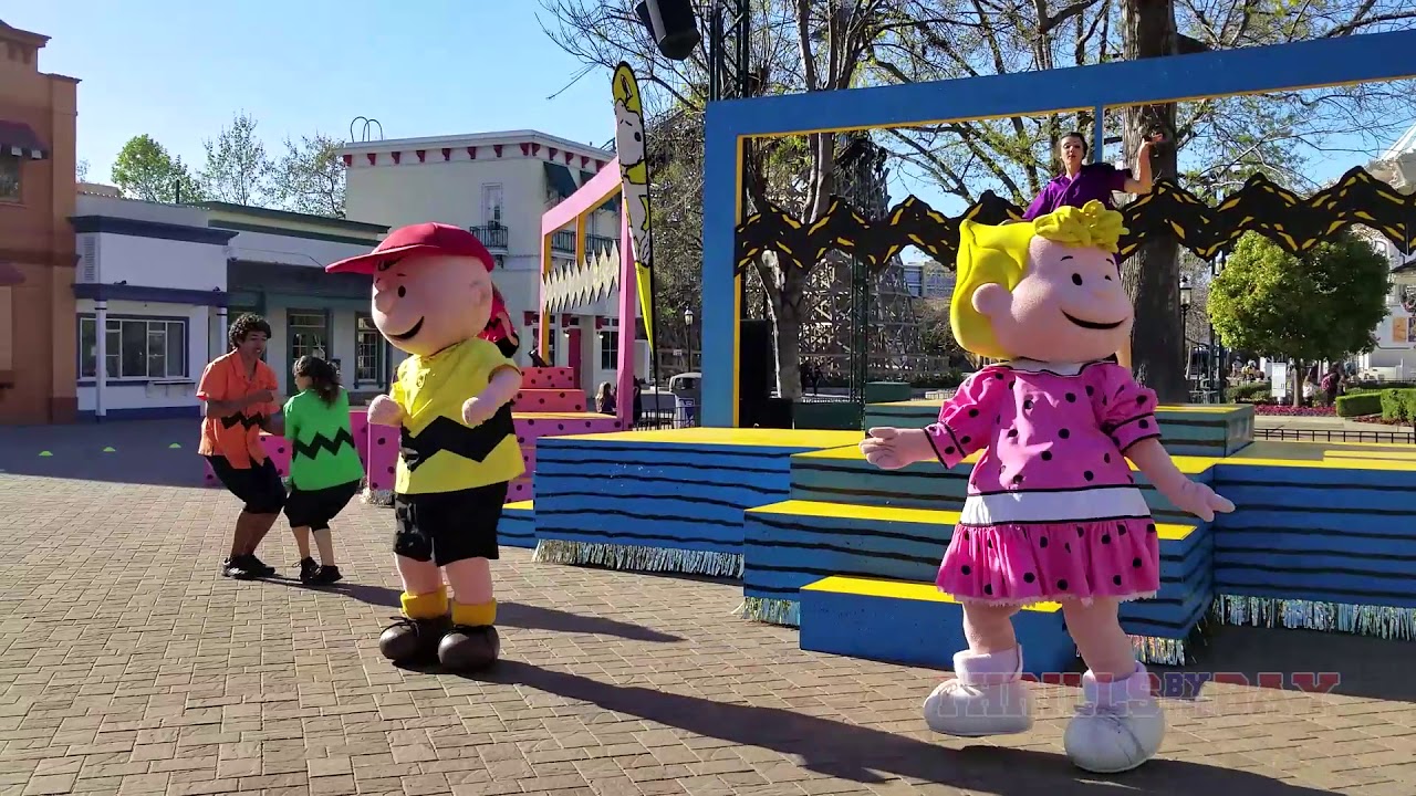 Peanuts Block Party Opening Weekend at California's Great America