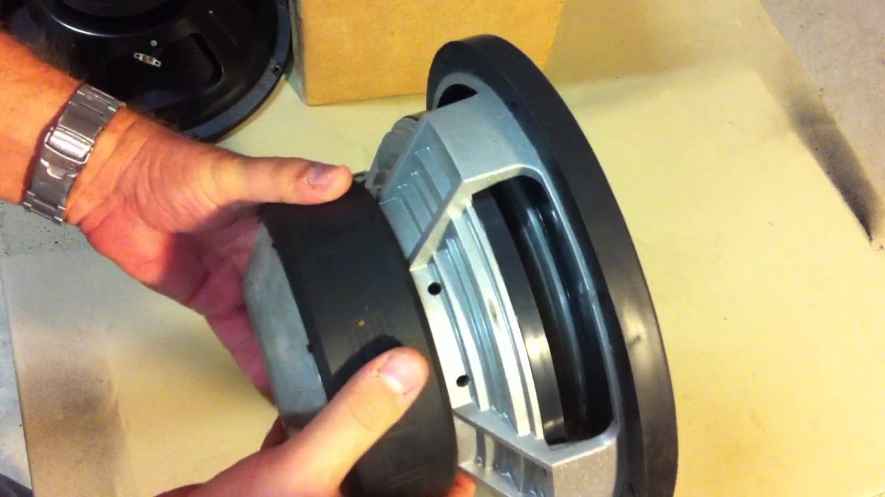 Santa Visited OldSchoolStereo.com Labs!! Leaving Old School Car Audio!