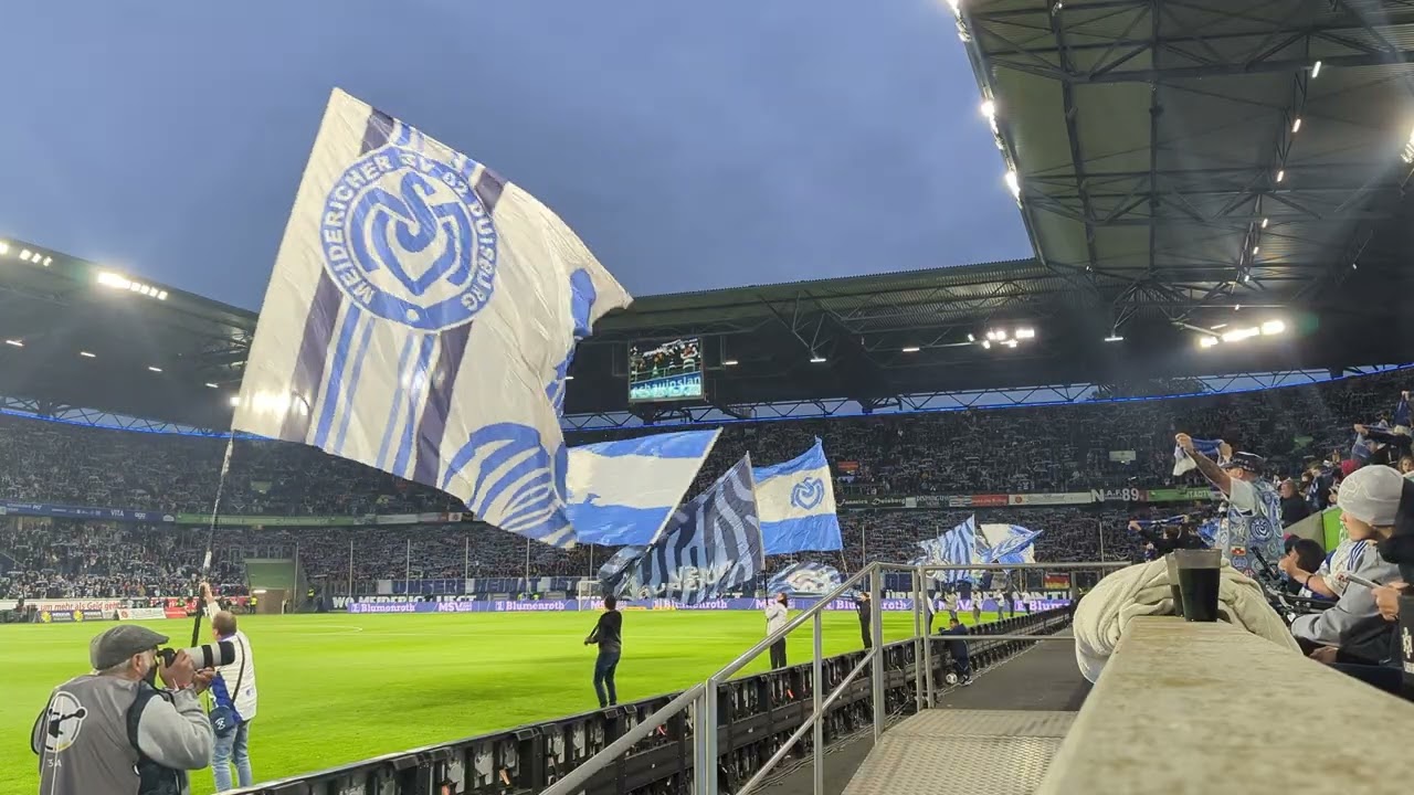 MSV Duisburg gegen FC Hansa Rostock Choreo