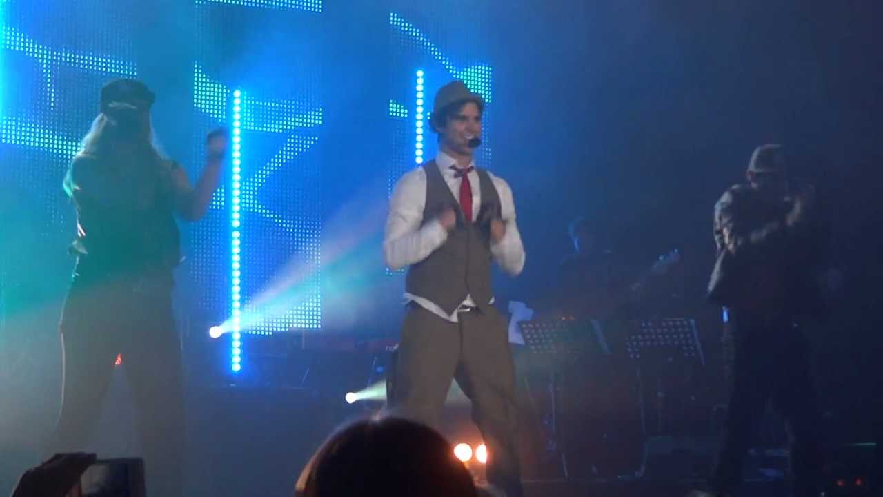 Eric Saade - Popular (Borås 2011)