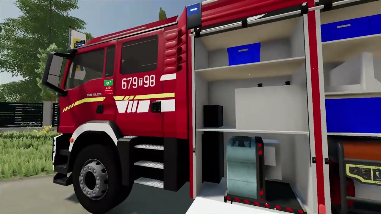 Wypadek osobówki z ttirem PSP Brzosówka w akcji