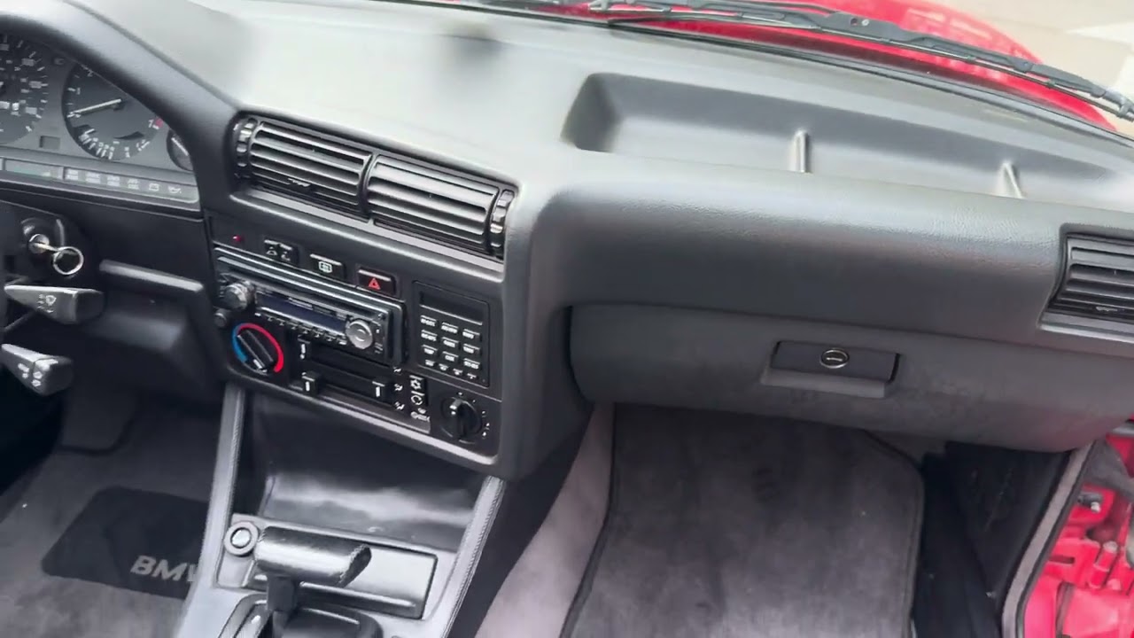 Cars&Bids E30 MT2 Walk around video 