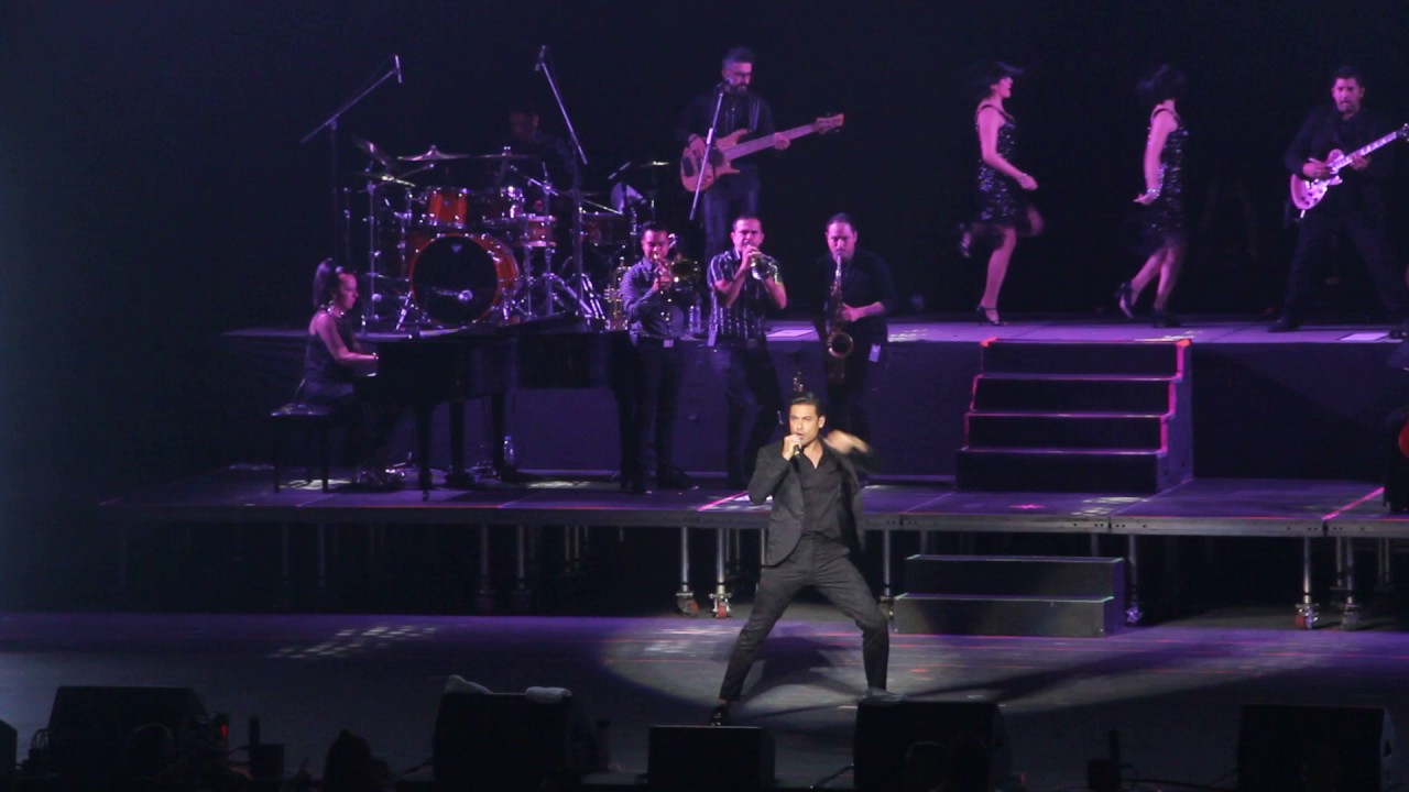 CARLOS RIVERA - QUEDARME AQUÍ | AUDITORIO TELMEX