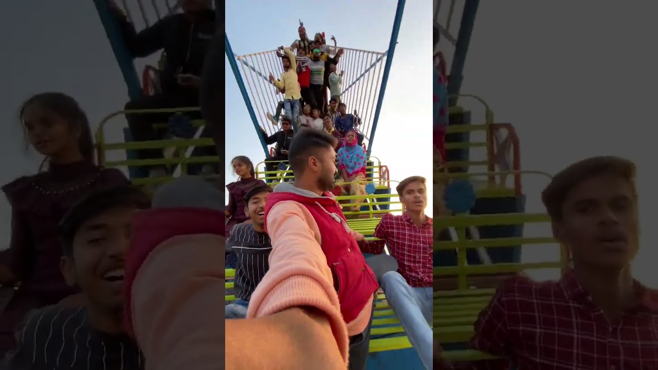Dragon jhula me enjoy | doston ke sath maze #jhula #ride #ytshorts