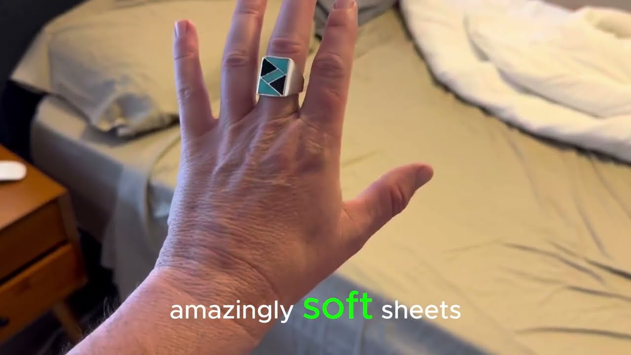 bed mattress used in 5 star hotels #LuxuryBedding #CottonSateenSheets #PureCottonBedsheet)