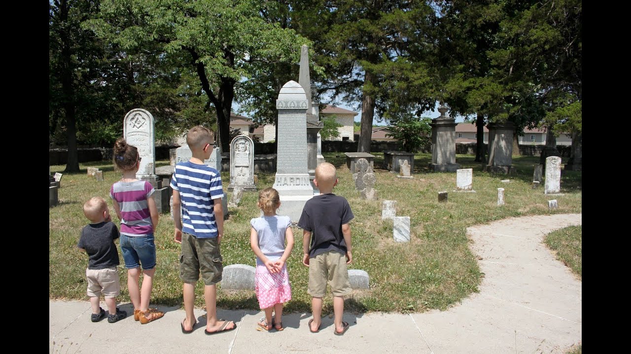 Prayer When Visiting A Cemetery
