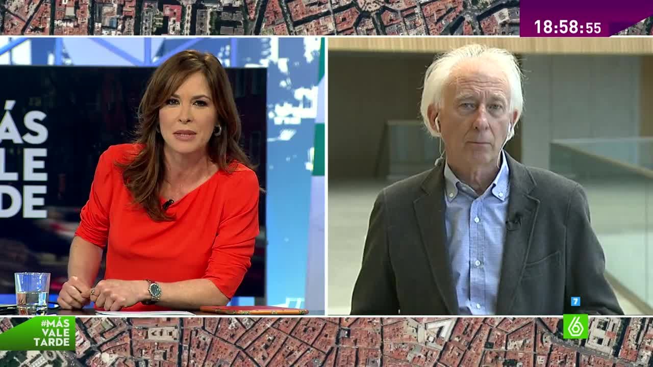 Boadella sufre acoso por pedir retirar una estelada del campanario