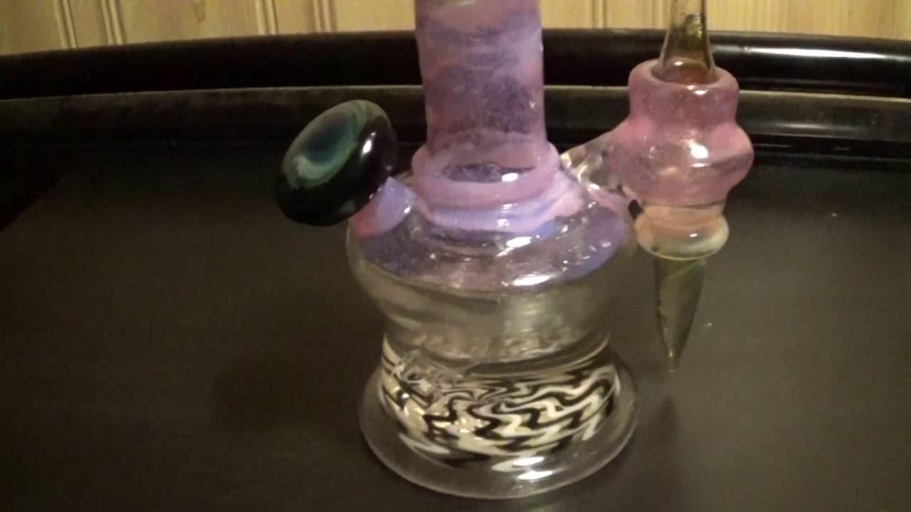 illuminati glass/uv reactive glass