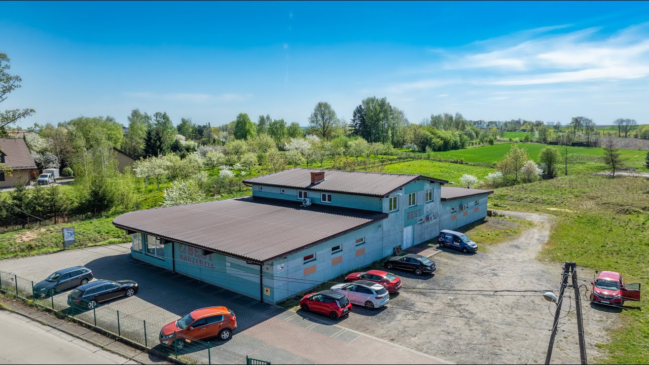 Budynek handlowo-usługowy o pow. 743m2 w Gliwicach (Bojków) przy ul. Snopowej