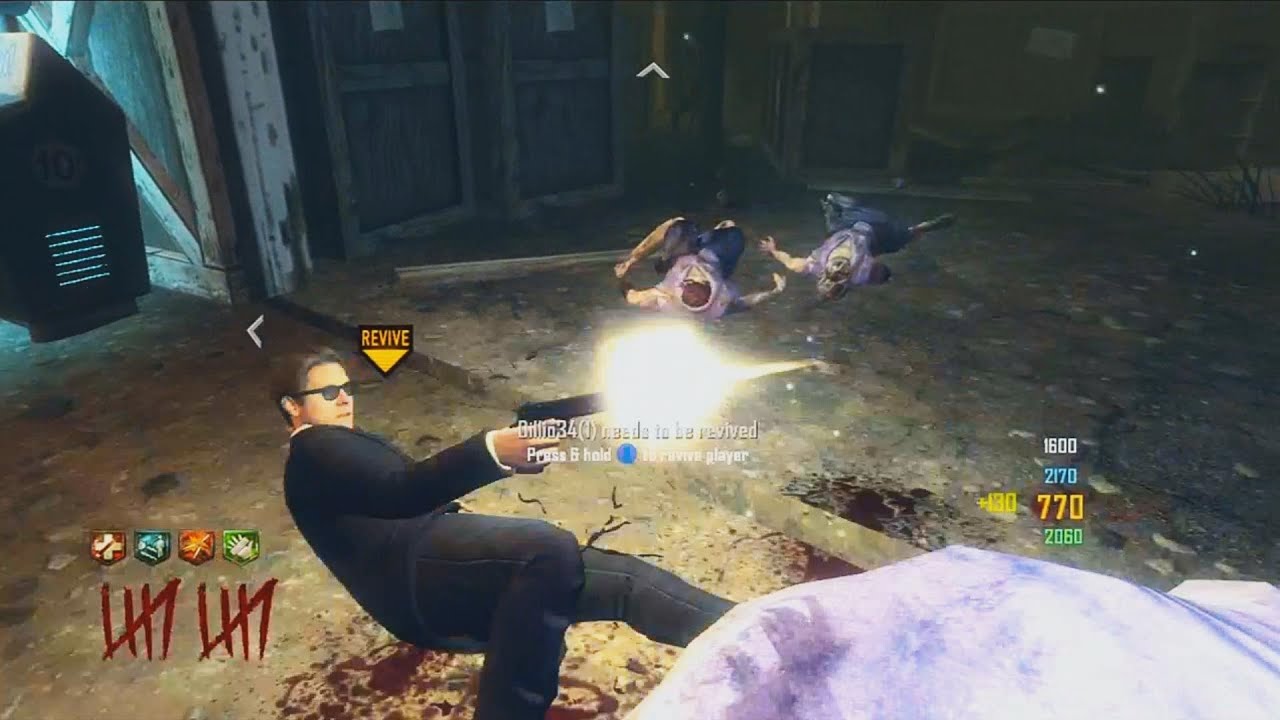 FEAR Farm: Zombies With Randoms Part 2