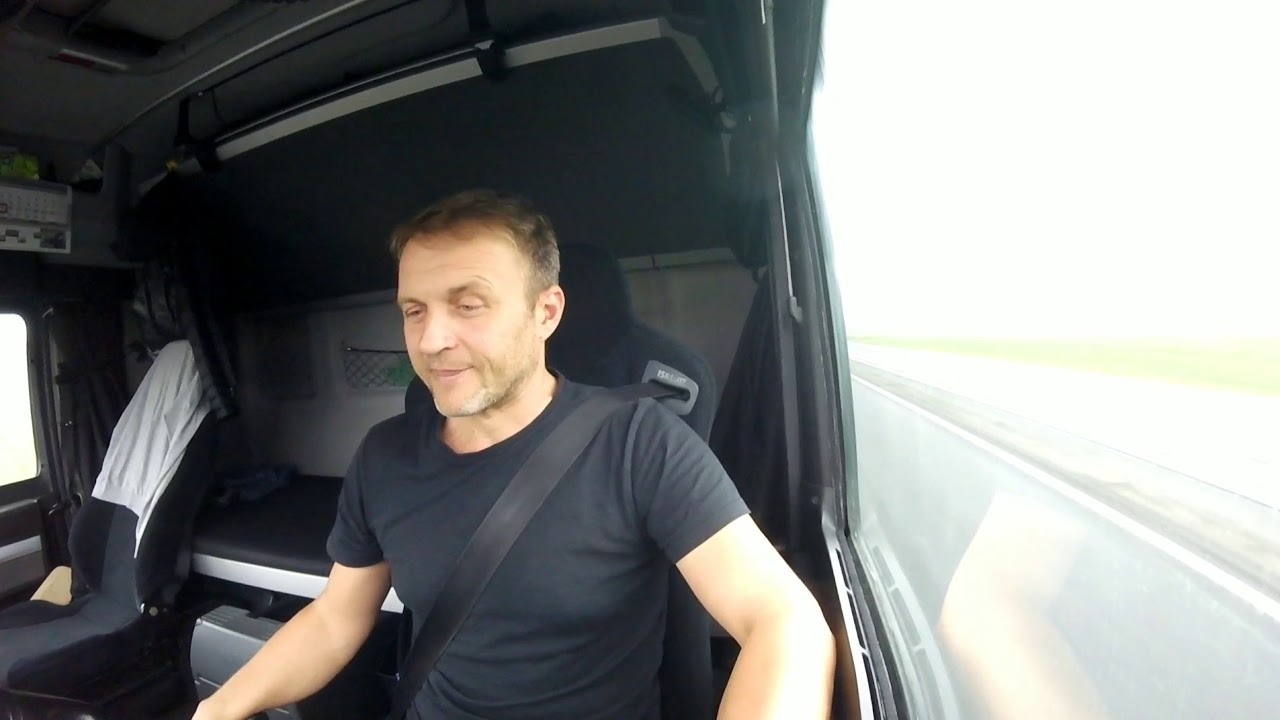 Navitel E700. Обзор после 3 месяцев. Годен или полное г*?