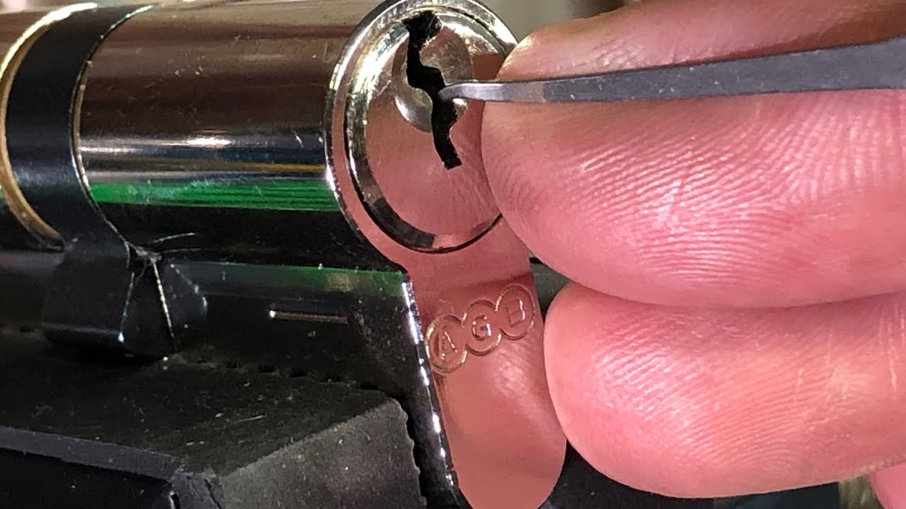 Вскрытие и обзор цилиндра AGB 5 pin #аварийноевскрытиезамков 