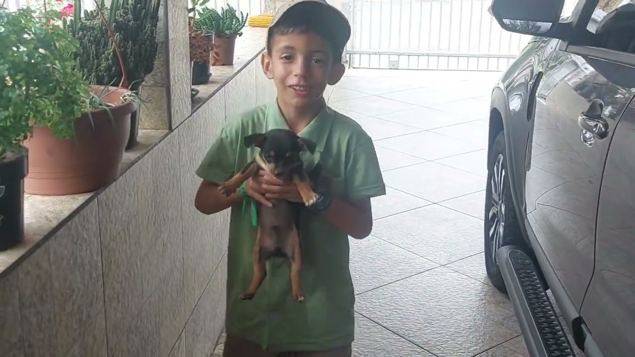 Fomos visitar nossos amigos, que lugar lindo muitas plantas...