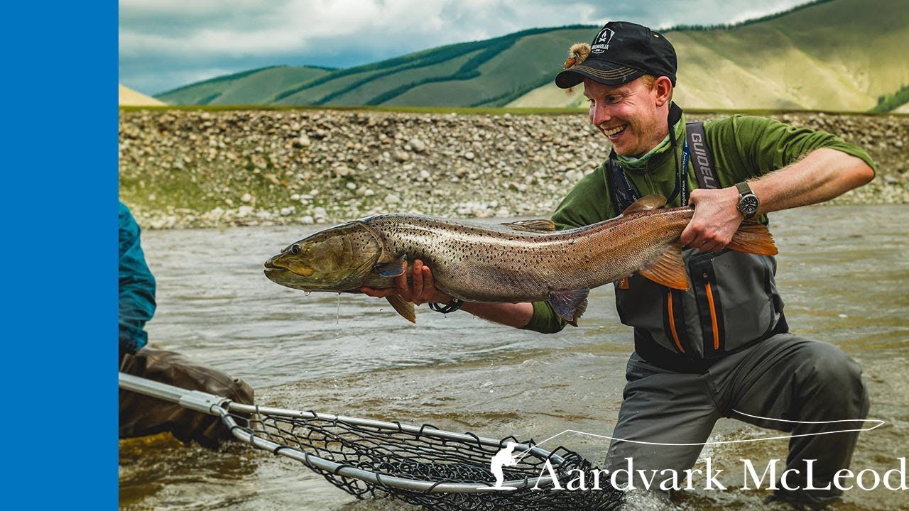 Fly fishing for Taimen, Mongolia Headwaters Expedition