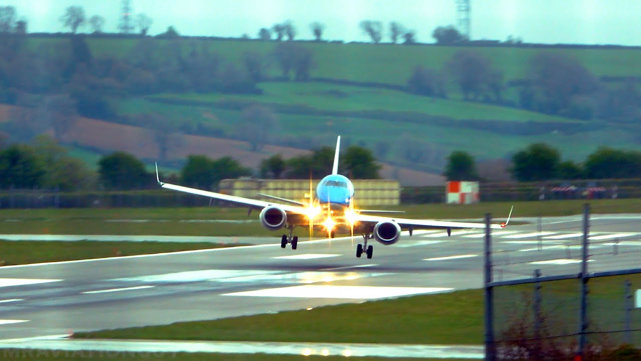 KLM Embraer E190 Landing at Bristol Airport in HARSH Weather & STRONG Crosswind (3rd May 2021)