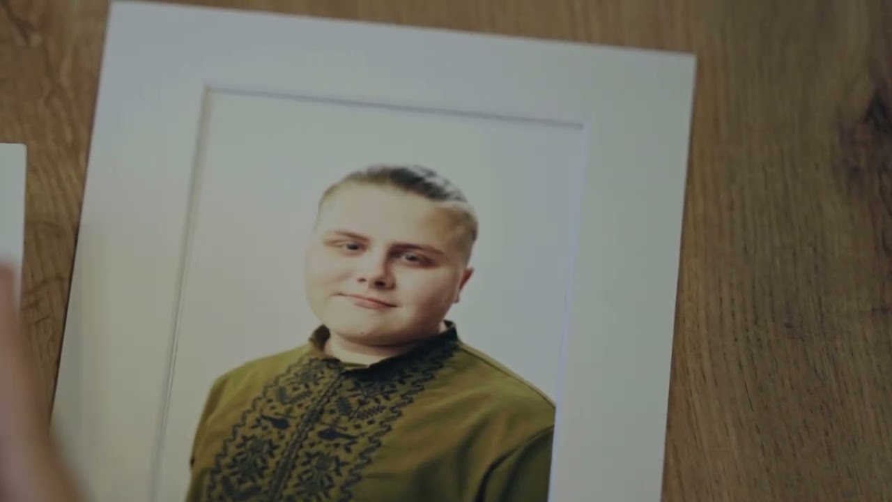 Utrata przyjaciela. Solidarność. Siła zespołu.