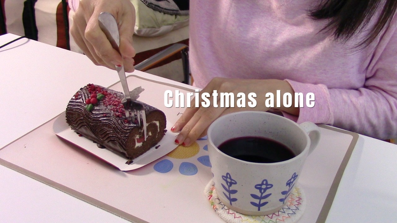 life in shanghai | spending christmas alone | home cooking & quiet night