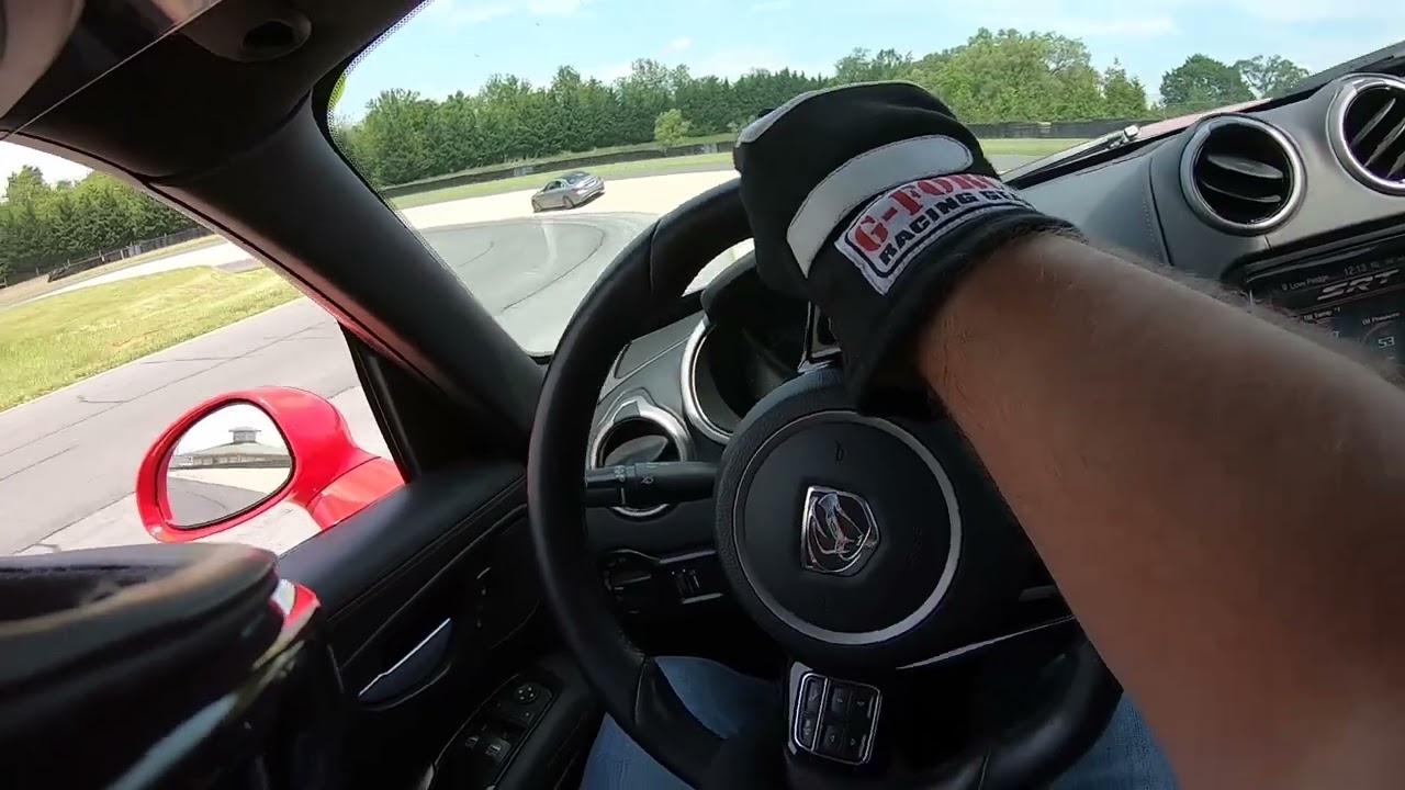 First Track Day in my Viper! Summit Point Raceway | Part 2 Building Speed