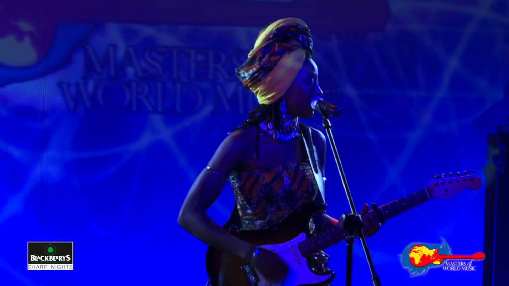 Fatoumata Diawara - Mandela - Blackberrys Sharp Nights:Masters of World Music (New Delhi)