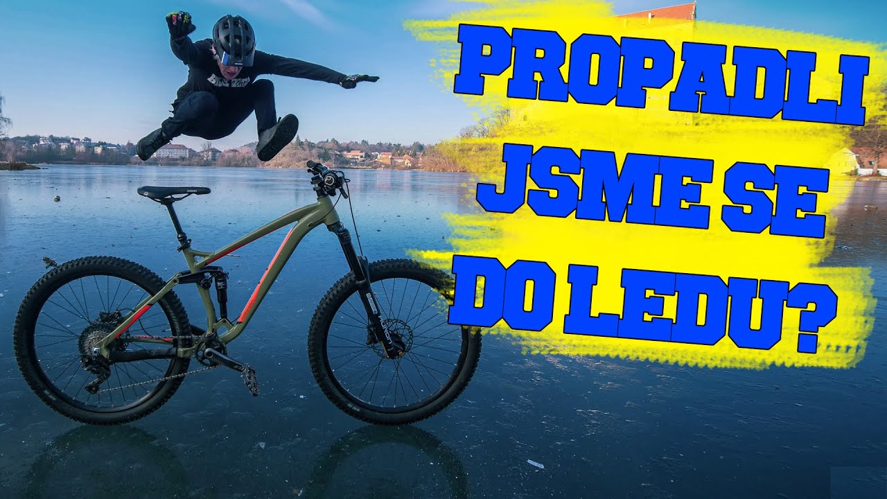 MÁLEM JSME SE NA KOLE PROPADLI V LEDU!