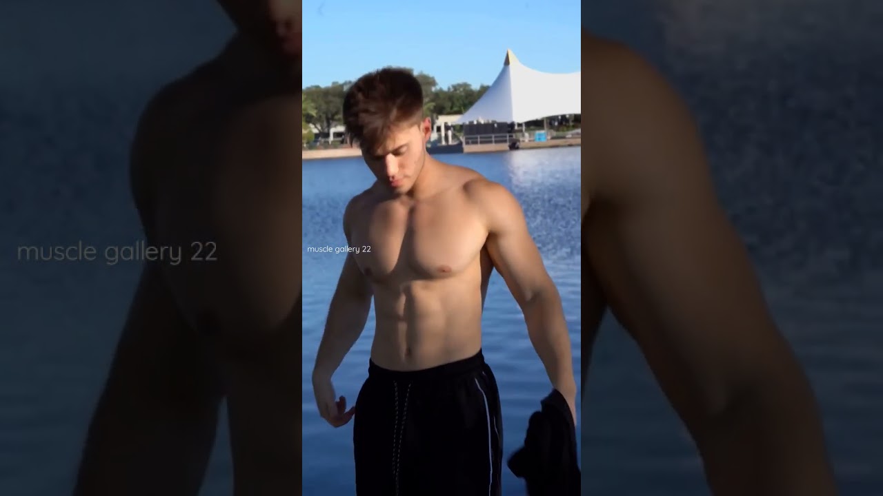 Handsome muscular young guy showing his body💯🔥Aaron Miller🔥