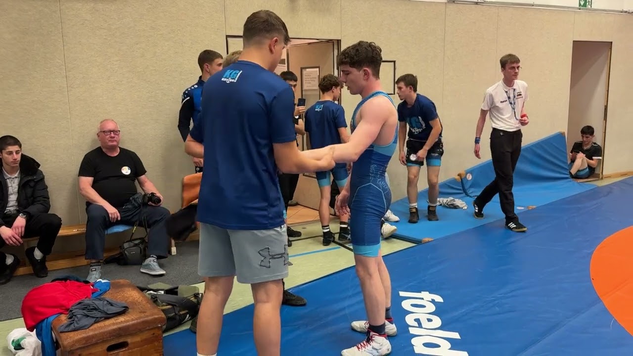 Ramzan Mursabekov SC Roland Hamburg-Zelem Zubairaev KG Küstenkämpfer Gr.-R 71 kg.