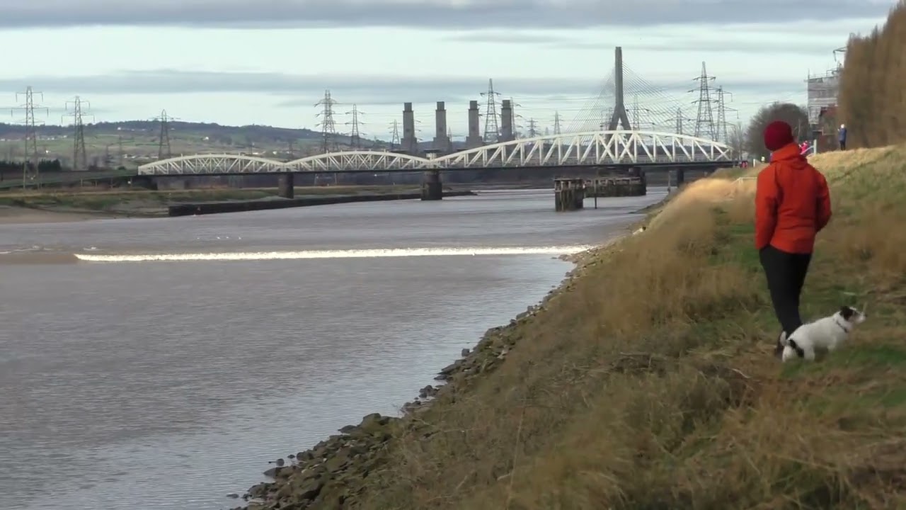 River Dee Tidal Bore at Queensferry and Chester Feb 2022
