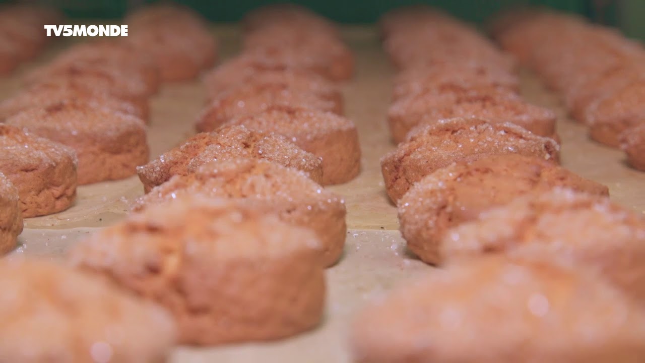 Épicerie fine : Noisette de Cervione et liqueur de myrte...