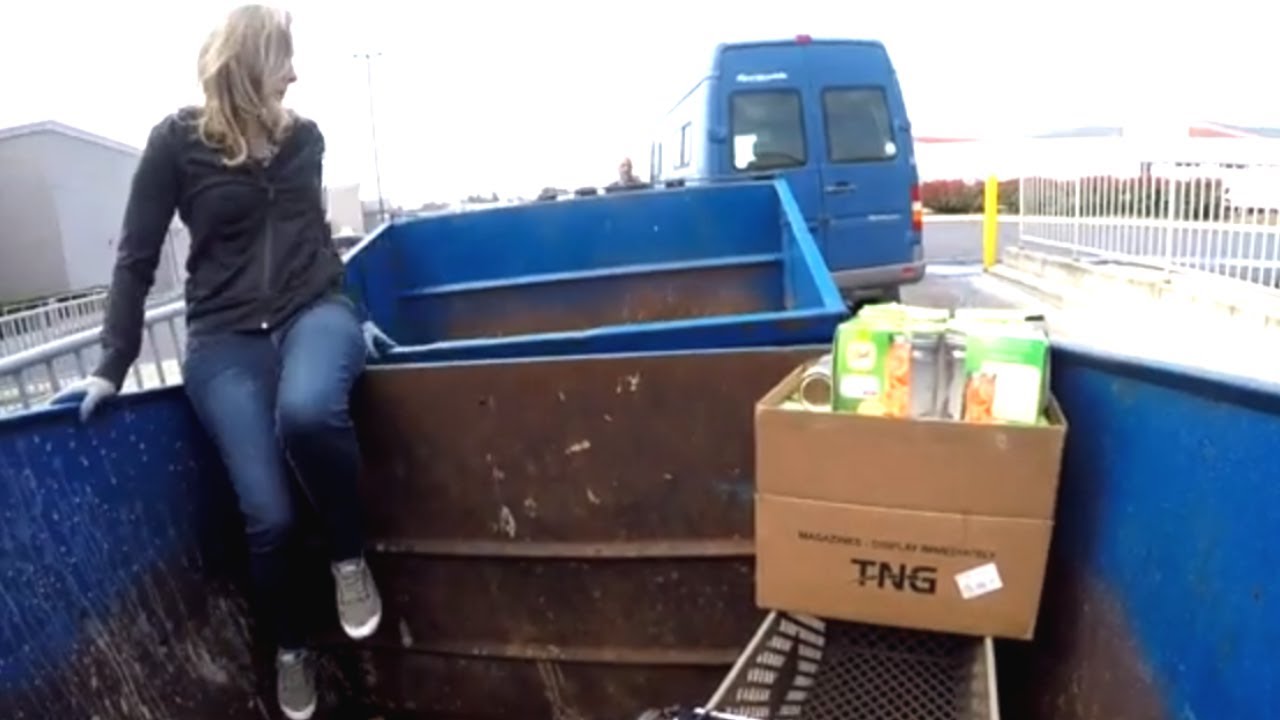 DUMPSTER DIVING- THIS WAS FUN!