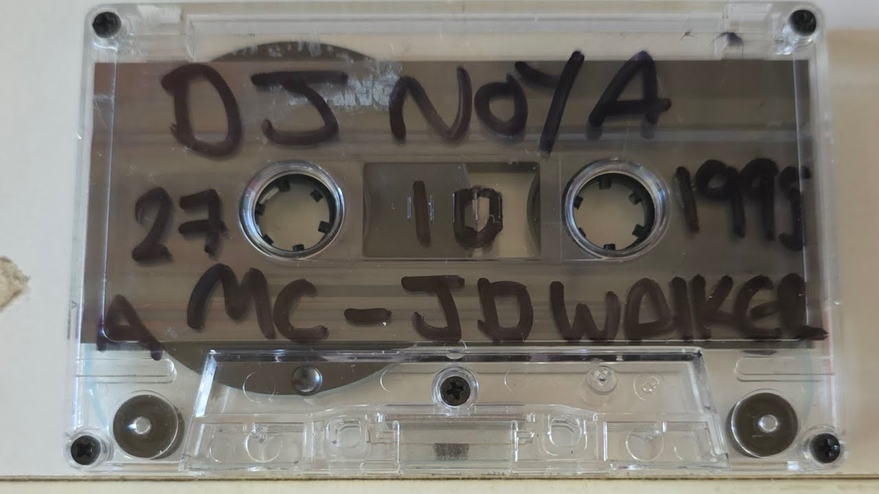 DIZSTRUXSHON - DJ NOYA MC JD WALKER 27-10-1995 SIDE A