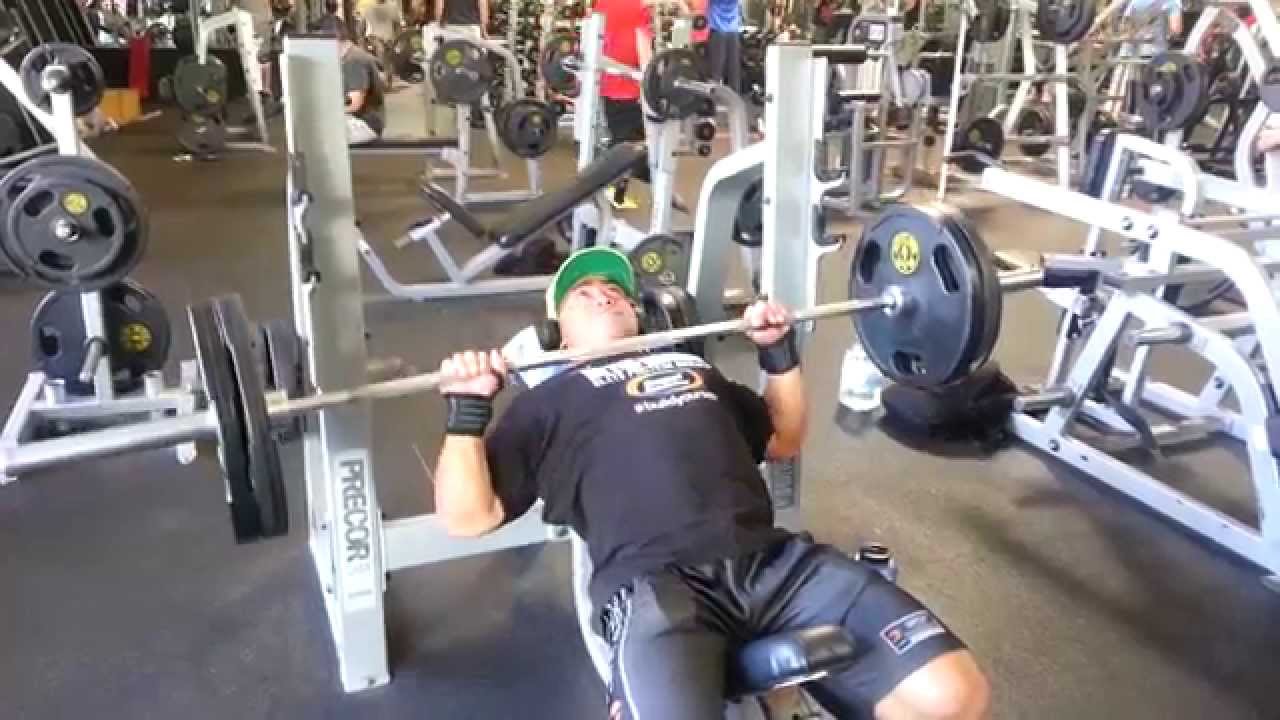Hidetada Yamagishi Pro Bodybuilder Performs Bench